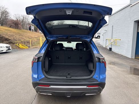 Certified 2025 Chevrolet Equinox ACTIV AWD/4WD image 10