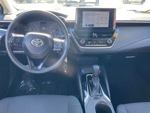 Used 2023 Toyota Corolla LE image 8