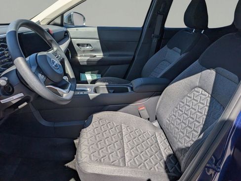 New 2026 Nissan Kicks SV image 17