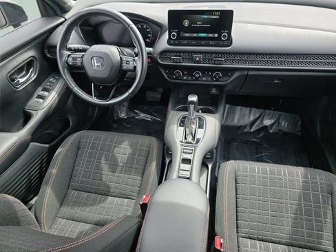 Certified 2023 Honda HR-V Sport image 30