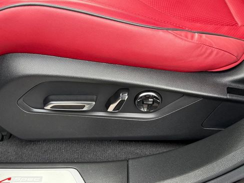 Certified 2025 Acura RDX A-Spec image 32