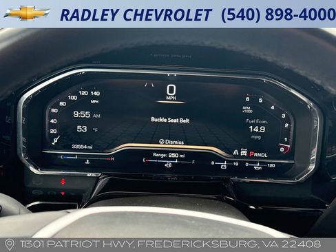 Certified 2025 GMC Sierra 1500 SLT image 9