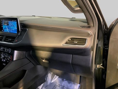 Used 2023 Chevrolet Tahoe RST w/ Luxury Package AWD/4WD image 18