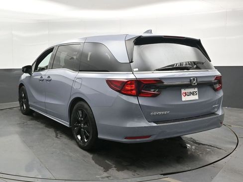 Used 2023 Honda Odyssey Sport image 11