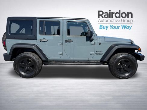 Used 2014 Jeep Wrangler Unlimited Sport w/ Power Convenience Group AWD/4WD image 8