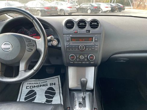 Used 2011 Nissan Altima 2.5 SL w/ 2.5SL Pkg image 24