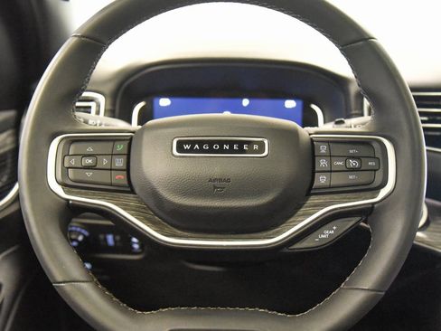 Used 2022 Jeep Wagoneer Series II w/ Premium Group I image 31