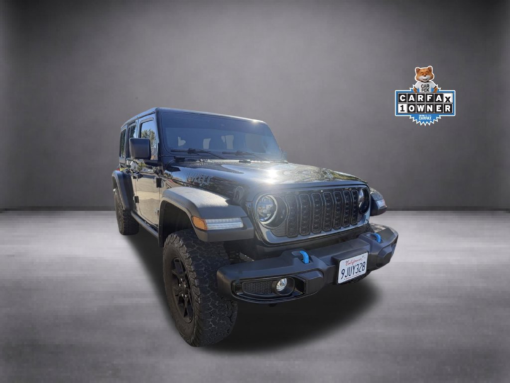 Used 2024 Jeep Wrangler Unlimited AWD/4WD image 2