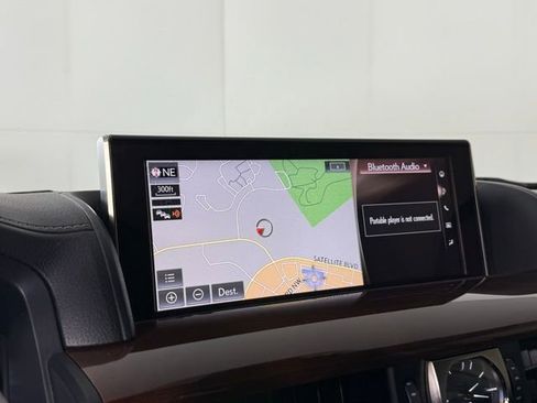 Used 2017 Lexus LX 570 4WD image 19