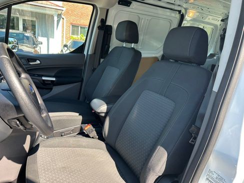 Used 2022 Ford Transit Connect XLT FWD image 14