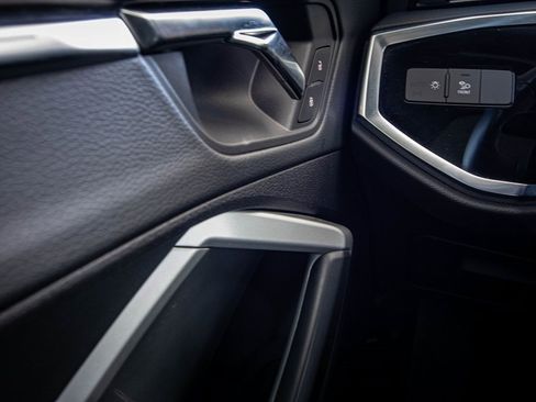 Used 2023 Audi Q3 2.0T Premium Plus w/ Premium Plus Package image 30