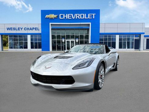 Used 2015 Chevrolet Corvette Z06 w/ 3LZ Preferred Equipment Group image 1