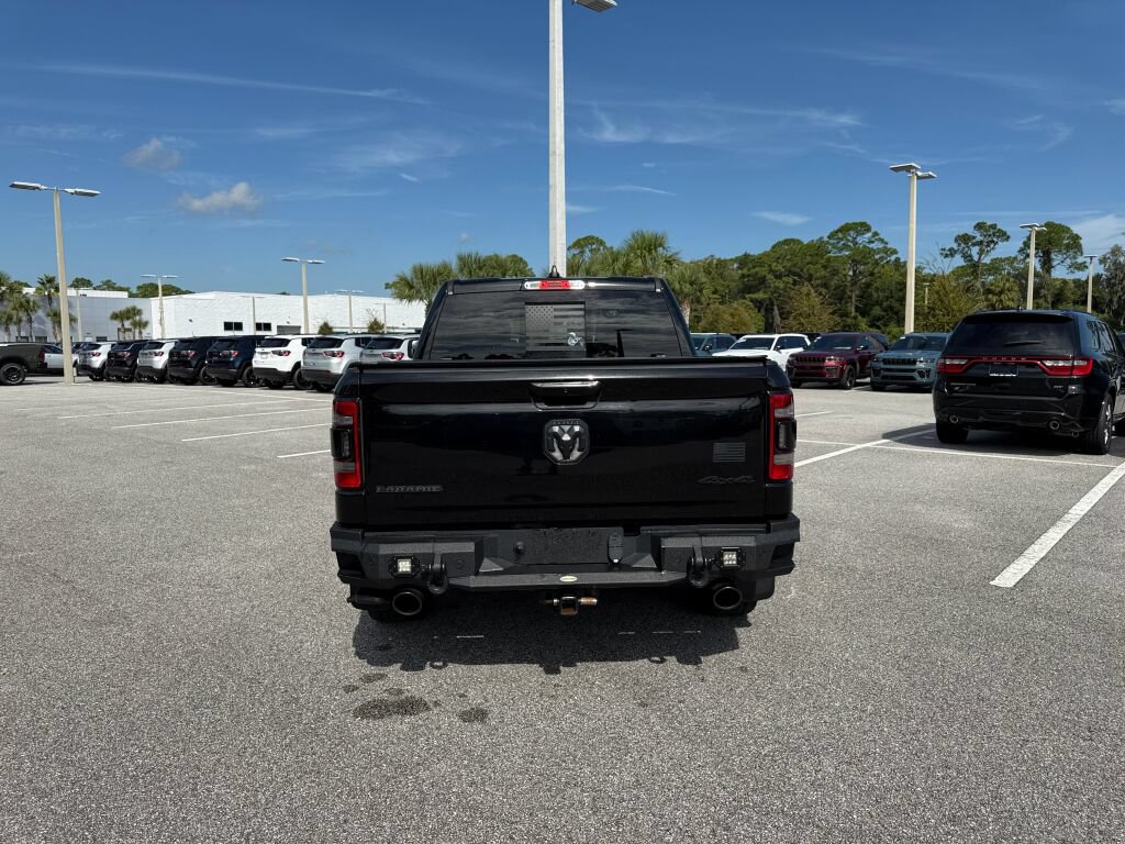 Used 2022 RAM 1500 Laramie AWD/4WD image 4
