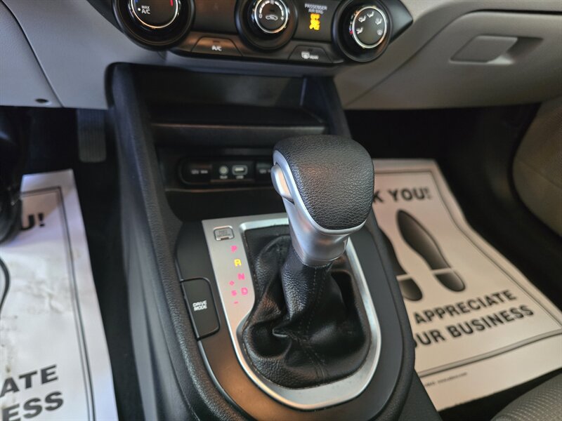 Used 2021 Kia Forte LXS FWD image 20