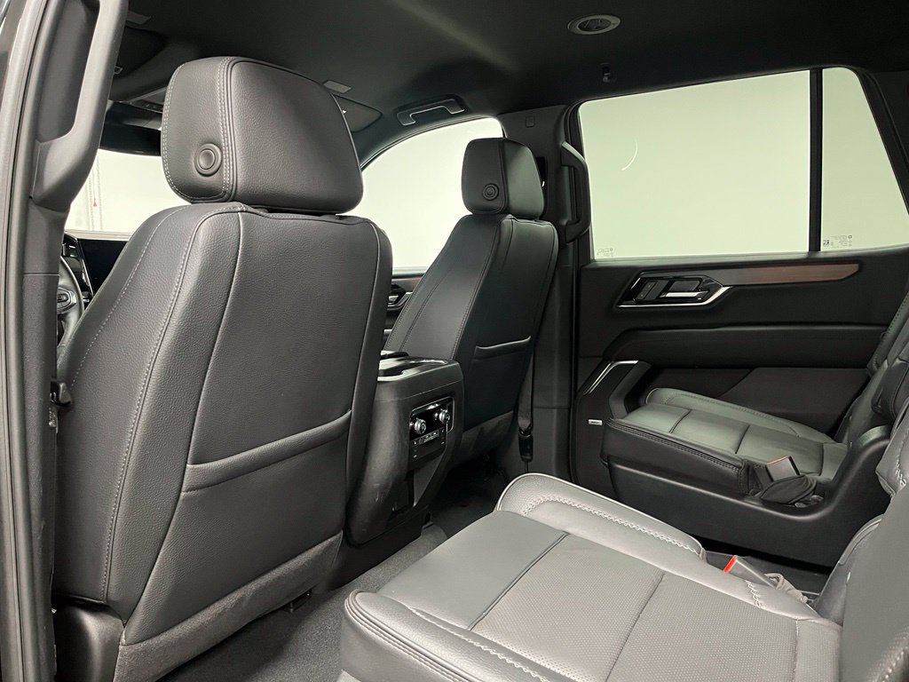 Used 2025 GMC Yukon Denali w/ LPO, Floor Liner Package AWD/4WD image 44