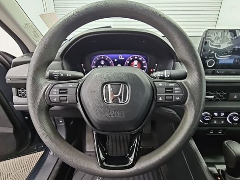 Used 2024 Honda Accord EX image 23