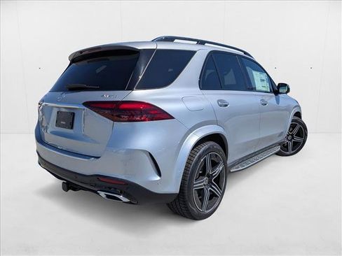 New 2026 Mercedes-Benz GLE 450 4MATIC image 2