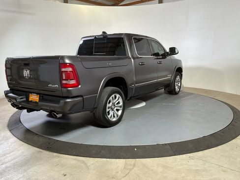 Used 2024 RAM 1500 Limited AWD/4WD image 7