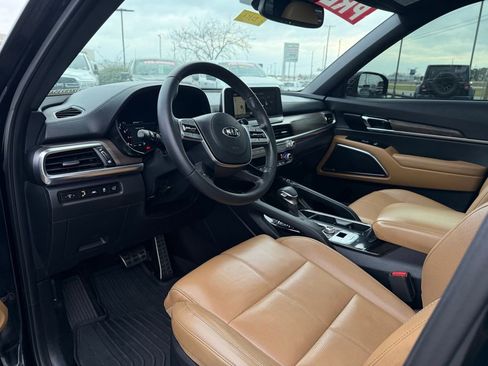 Used 2021 Kia Telluride SX w/ Towing Package image 10