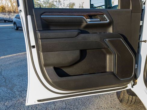 Certified 2024 GMC Sierra 2500 SLE w/ SLE Value Package; image 30