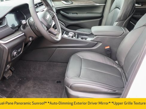 New 2026 Jeep Grand Cherokee L Limited AWD/4WD image 5