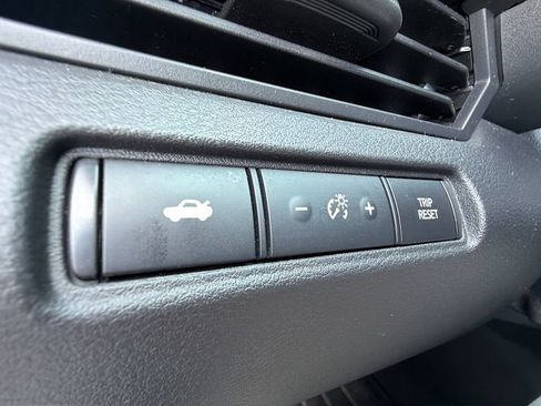Certified 2024 Nissan Altima 2.5 S FWD image 19