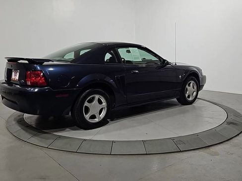 Used 2002 Ford Mustang Coupe image 5