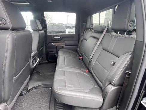 Used 2023 Chevrolet Silverado 3500 High Country image 22