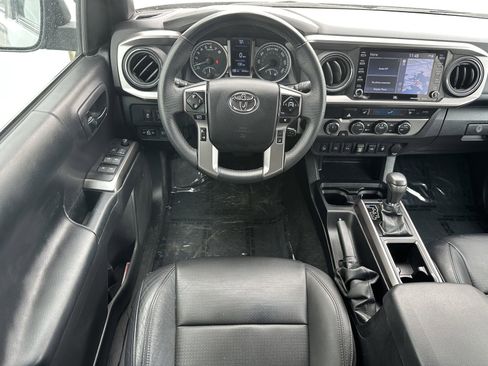 Used 2023 Toyota Tacoma Limited AWD/4WD image 24