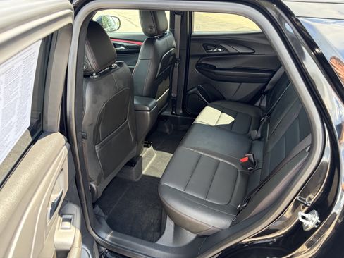 Used 2026 Chevrolet TrailBlazer RS w/ Driver Confidence Package FWD image 12