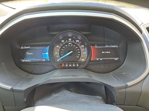 Used 2019 Ford Edge SEL w/ Equipment Group 201A image 21