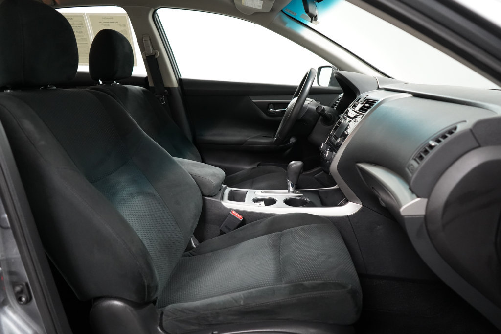 Used 2015 Nissan Altima 2.5 SV FWD image 20