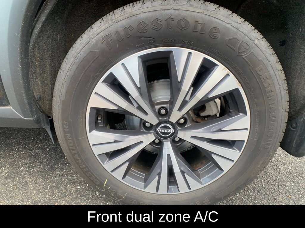 Used 2023 Nissan Rogue SV w/ SV Premium B Package AWD/4WD image 12