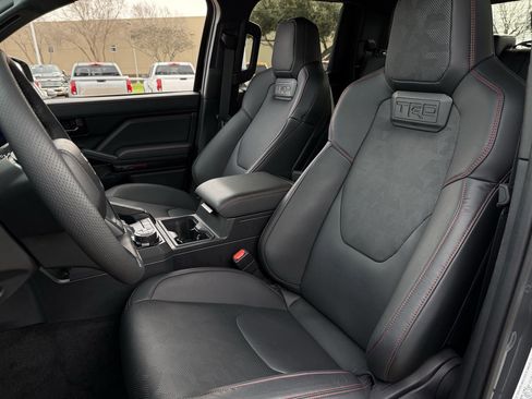 Used 2025 Toyota Tacoma TRD Pro image 23