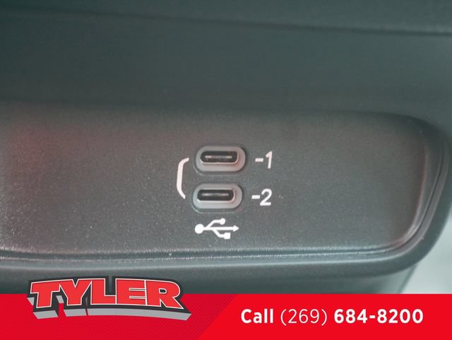 New 2027 Chrysler Pacifica Select FWD image 33