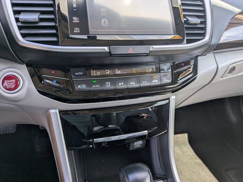 Used 2016 Honda Accord EX-L image 25