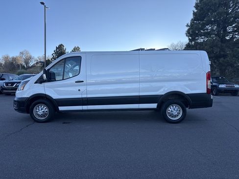 Used 2023 Ford Transit 250 Low Roof AWD image 4