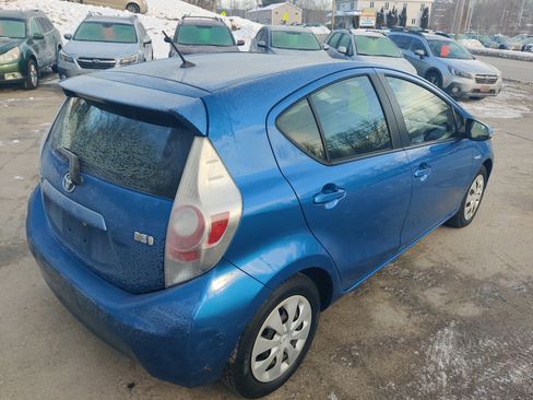 Used 2012 Toyota Prius C One image 7