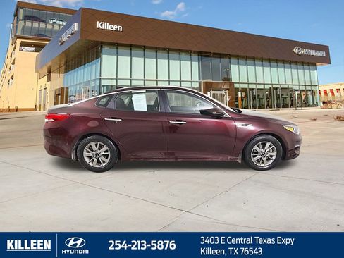 Used 2016 Kia Optima LX w/ Technology Package image 9