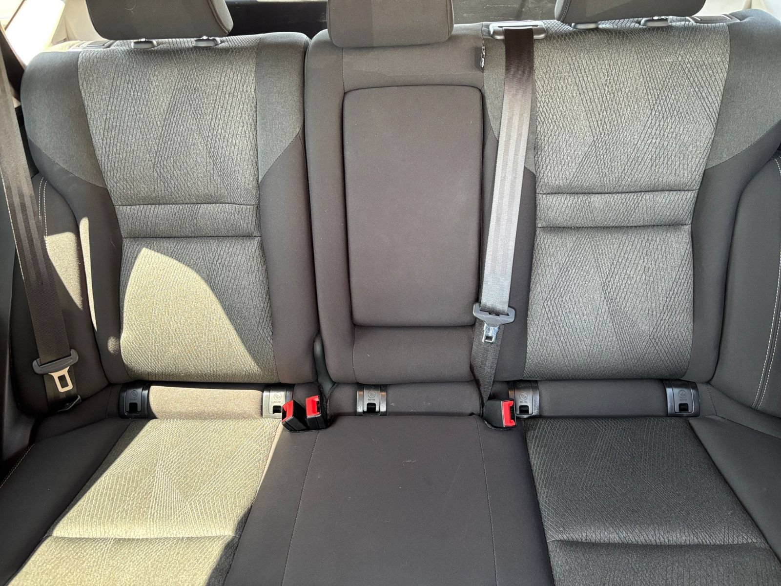 Used 2025 Nissan Rogue SV FWD image 39
