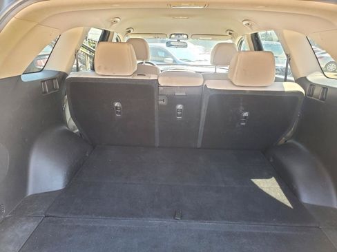 Used 2018 Kia Sorento FWD image 11