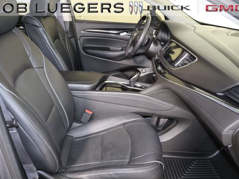 Certified 2021 Buick Enclave Avenir w/ Avenir Technology Package FWD image 19