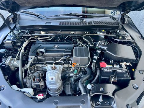Used 2015 Acura TLX w/ Technology Package image 9