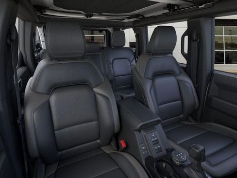 New 2026 Ford Bronco Outer Banks AWD/4WD image 14