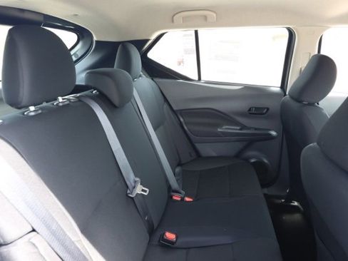 New 2025 Nissan Kicks Play S image 18