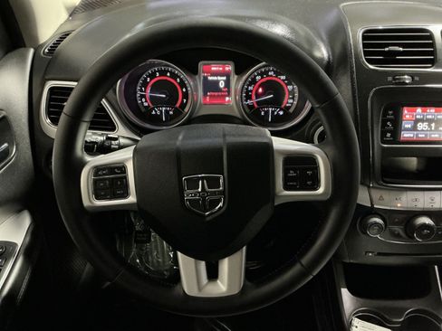 Used 2017 Dodge Journey SE w/ Flexible Seating Group FWD image 17