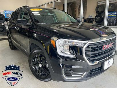 Used 2022 GMC Terrain SLE w/ Driver Convenience Package