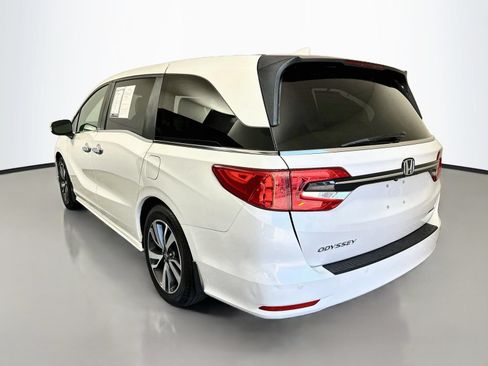 Used 2023 Honda Odyssey Touring image 5