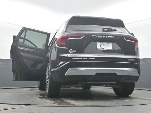 New 2026 GMC Terrain Denali w/ LPO, Floor Liner Package image 60