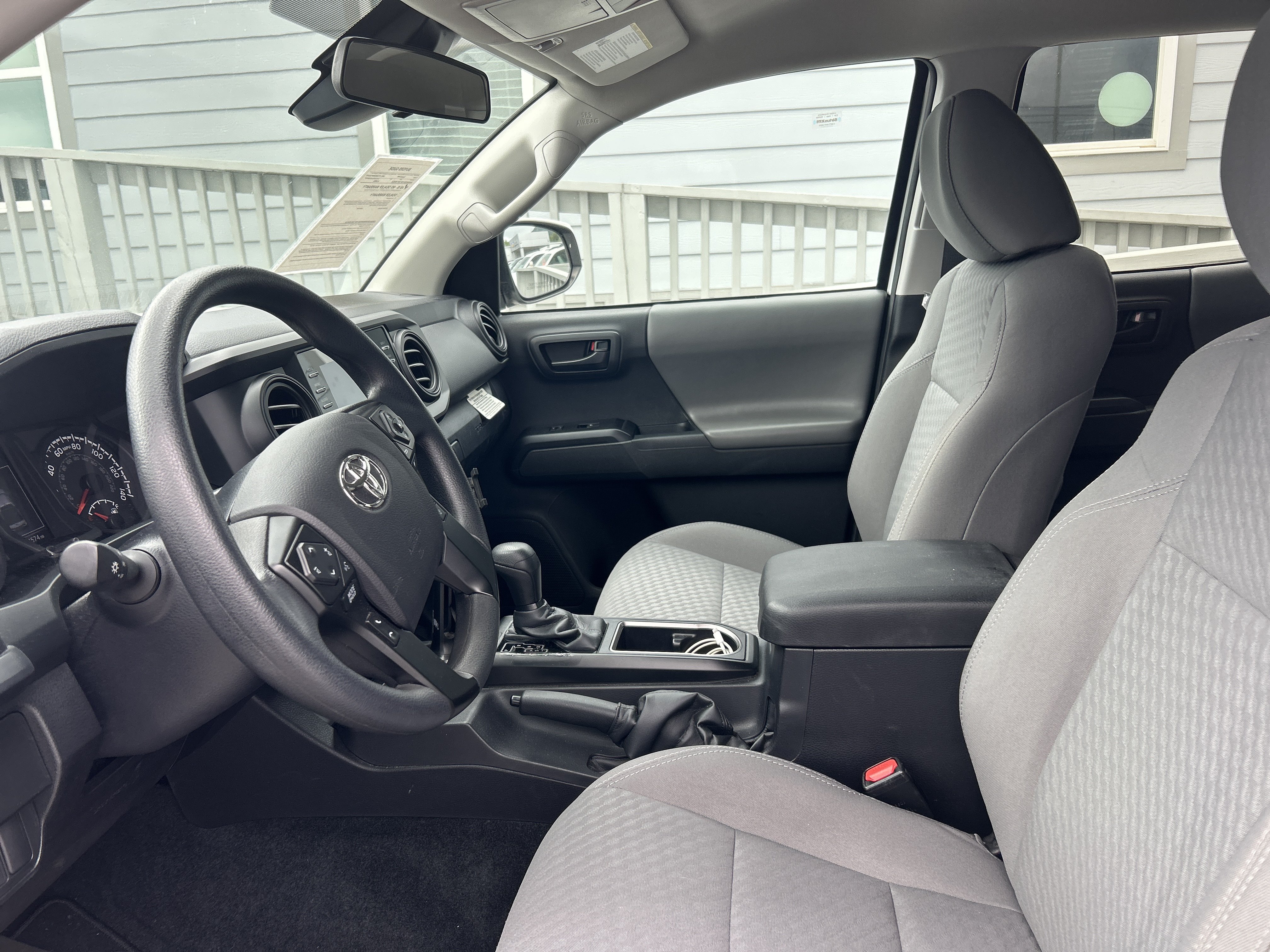 Used 2022 Toyota Tacoma SR w/ SR Convenience Package RWD image 8